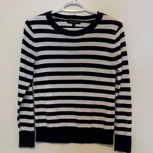 Banana Republic Navy Blue and White Striped Crew Neck Sweater